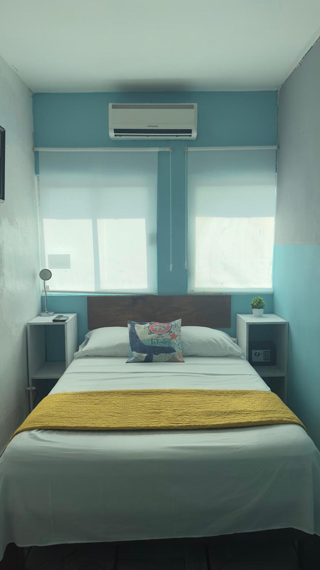 Suites Brisa Marina - Atras De Playa Regatas Y El Malecon, 6 Calles Del Acuario Veracruz Eksteriør bilde